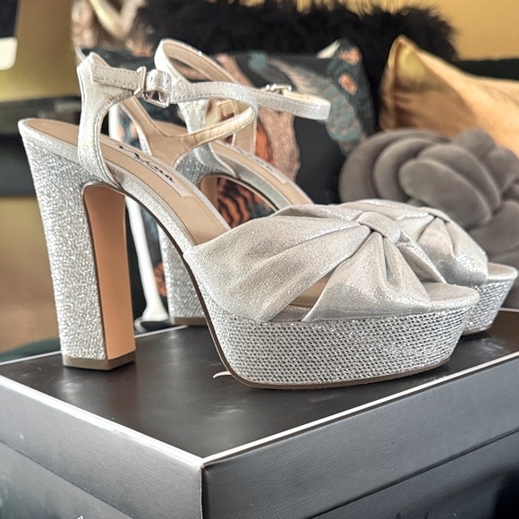 Nina Shoes - Nina Silver Sparkle Platform Heels